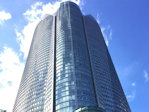 東亜鉄工建設株式会社 製造スタッフ／未経験からでも月収30万円も可能／面接1回