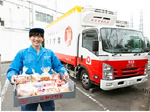 山崎製パン株式会社　埼玉工場山崎製パン株式会社 パンや和洋菓子を運ぶルートセールスドライバー
