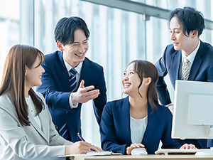 株式会社レスメッド クリニックの運営支援スタッフ／未経験歓迎／定着率90％