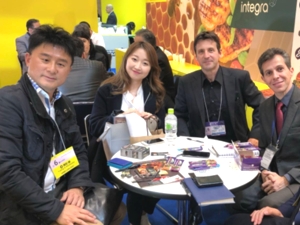 威亞日本株式会社 食品・日用品の貿易業務（輸出入対応・営業）