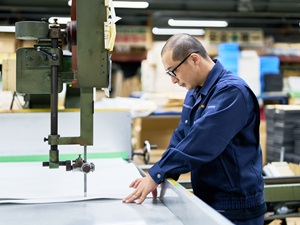 大進商工株式会社 機械オペレーター／未経験歓迎／転勤なし／車通勤可