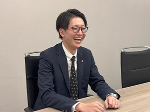 株式会社ファーストサポート(税理士法人松本のグループ会社) 税理士事務所の保険コンサル／新規開拓なし／月給30.5万円～