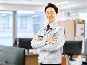 株式会社CAGAMI 発注者支援／内勤7割／年休131～149日／月給60万円可
