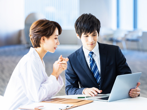 株式会社アクセライズ MR／月収50万円～／スペシャリティPJ中心／勤務地全国各地