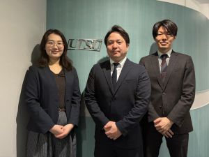 宇津商事株式会社 化学商社営業／大手中心取引／年休125日／残業月10h未満