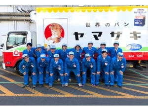 山崎製パン株式会社【プライム市場】 ヤマザキのルートドライバー／未経験歓迎／賞与年2回／安定環境