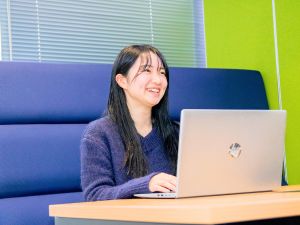 株式会社ホーミング・ライフ 事務職／未経験歓迎／賞与年4回／残業月3h以下／年休125日