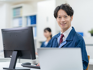 株式会社善商 行政対応スタッフ／業界経験者歓迎／月給38万円～／完休2日制