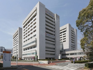 社会福祉法人成晃会　ポート愛ランド。老健 労務事務（給与計算・保険手続き）／基本定時退社／三宮～10分