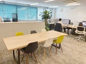 株式会社デフデザインオフィス デザイン事務所の総務アシスタント／未経験OK／残業原則ナシ