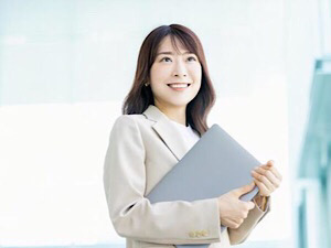 三井住友信託銀行株式会社 資産運用アドバイザー／土日祝休／子育て世代活躍／有給取得推進