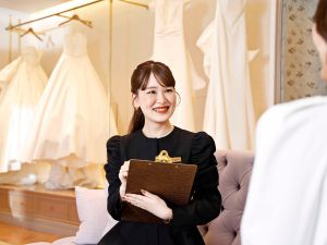 株式会社ＢＰ 月給26万円～／産育休100％／無料託児所完備／スタイリスト