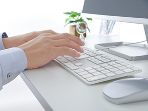 株式会社青山製作所 経理・財務管理／年休121日／賞与5.2ヶ月分支給実績あり