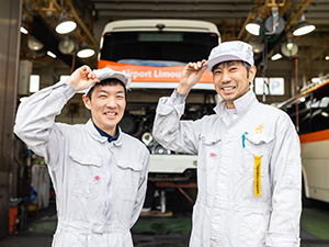 東京空港交通株式会社 空港バスの整備士／実務未経験歓迎／顧客対応なし／定時16時