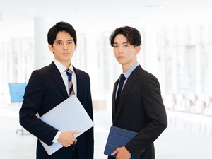 株式会社ＹＬＤ WEBマーケティング／SNS運用・画像・動画編集等／土日祝休