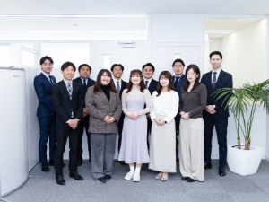 日本エコエネシステム株式会社　東京本社 一般事務／土日祝休／月給27万円以上・賞与年2回／転勤なし