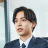 前職：アパレル販売員