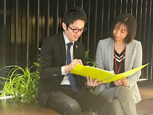 株式会社シグマスタッフ(シグマグループ) 総合職（営業・人材コーディネーター）／年休125日／賞与2回