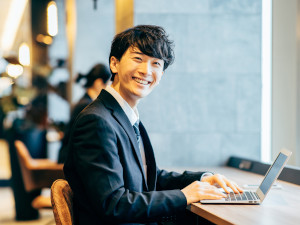 株式会社からだ元気治療院 総務／残業月10h以内／未経験歓迎／転勤なし／フレックス制