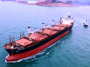 新東京国際商事株式会社 国際物流業務職／初年度年収420万～700万円／経験者優遇