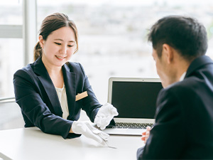 株式会社三木森 高級時計の販売・買取／未経験歓迎／裁量大／月給28万円以上