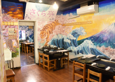 有限会社さくら亭 原宿で店を動かす副店長／席数220席をフル活用／月給50万円