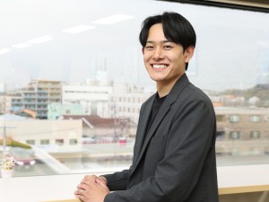 ＳｏｃｉｏＦｕｔｕｒｅ株式会社 金融系コールセンターリーダー／スタッフの相談役／年休124日