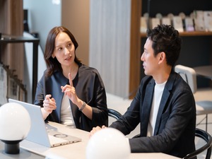 税理士法人レガシィ 主体的に進める専門事務／業務改善にも挑戦できる／業界最大手