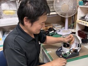 株式会社鈴峯 加工機のメンテナンススタッフ／経験不問／年休129日