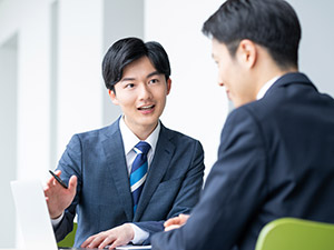 株式会社ＫＤ　ＧＬＯＢＡＬ 鉄鋼商社の営業／年休120日／最大賞与3ヵ月・インセン3ヵ月
