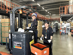 トラスコ中山株式会社（プラネット大阪）【プライム市場】 物流系総合職（倉庫内作業・運営管理・ドライバー）年休122日