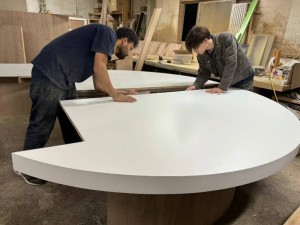 株式会社フォー・Ｒａｍｅ 特注家具の製作・施工管理／入社祝金5万円／月給30万円～