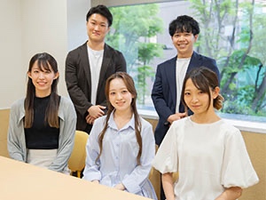 株式会社ＫＩＳＳＵＩ　ＧＲＯＵＰ（もへじ／くうや／おこげ 他） 人事（中途採用担当）／年間休日123日／土日祝休み／服装自由