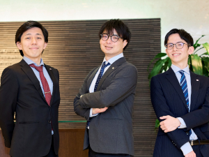株式会社ＴＦＤコーポレーション(ＴＦＤグループ) 経理／月給29.5万円／年休120日／海外社員旅行あり