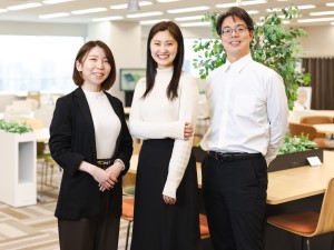 ＳｏｃｉｏＦｕｔｕｒｅ株式会社 運営サポート／年休実質128日／月給25万円以上／完休2日