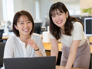 株式会社エンパワー 労務企画／賞与年2回／土日祝休／原則定時退社