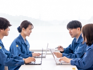 株式会社伊勢村田製作所 試作・評価アシスタント／経験不問／年休123日／定着率97%