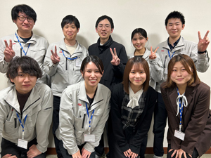 長州産業株式会社 総合職（経理）／業界経験不問／年休125日／賞与4.2カ月