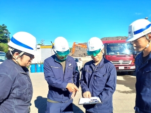 株式会社みかみ建設 土木・舗装工事の現場管理／土日休み／残業少／定着率100%