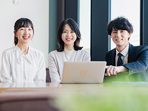 株式会社シー・リンク 物流事務（仙台／苫小牧）／未経験歓迎／年休124日以上