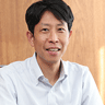 コンテンツ開発部：課長