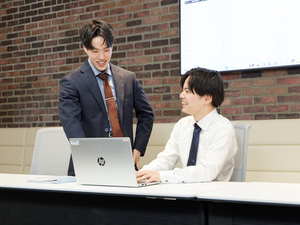 株式会社ビートレーディング 反響中心のコンサル営業／未経験も月給30万円～／年休123日