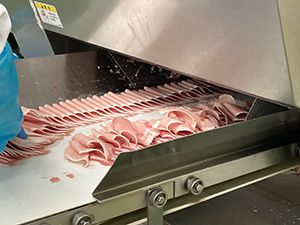 株式会社ナリコマフード 肉加工スタッフ／新ポジション採用／未経験可／残業少なめ