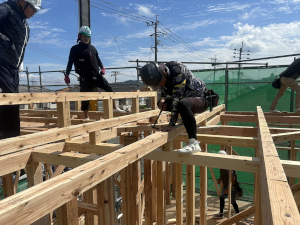 九州八重洲株式会社(西部ガスグループ) 施工管理スタッフ／残業月20h以下／年休120日／経験者歓迎