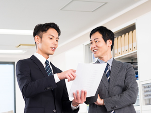 ラディックス株式会社 都市再生・再開発の不動産営業／年収800万円も可／土日祝休み