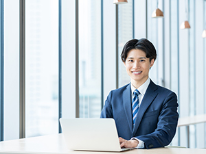 株式会社ザ・トーカイ(TOKAIグループ) 事務／未経験歓迎／年休128日／土日祝休／月給26.8万円～