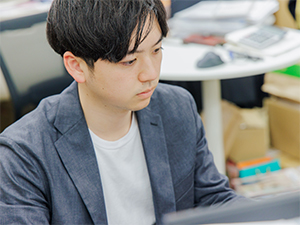 株式会社ビューティゲート コスメ・美容雑貨の営業職／年休120日以上／賞与年2回