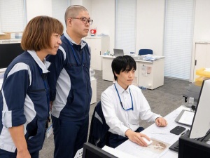 クリエートメディック株式会社【スタンダード市場】 医療機器の商品開発・生産技術開発／総合職／年休128日