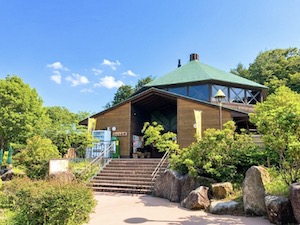 社会福祉法人ご縁会 事業・イベント企画／残業月10時間以下／年休120日
