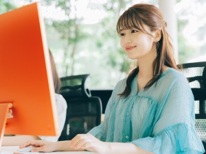 エルガーホールディングス合同会社 経理・財務／月給35万円以上／原則残業なし／年休124日
